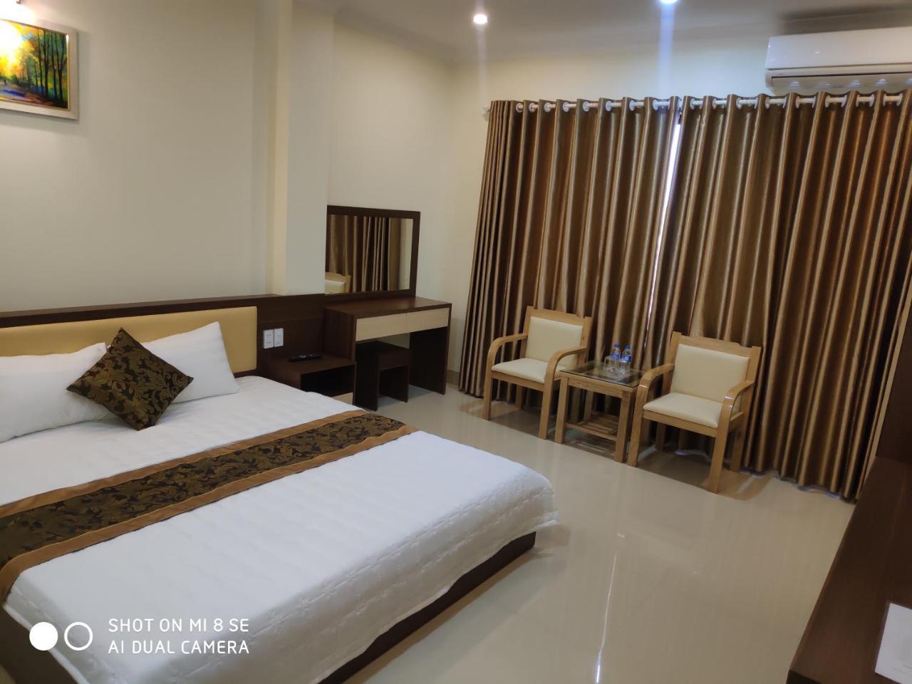 Ngoc Anh Hotel Ha Long Exterior photo