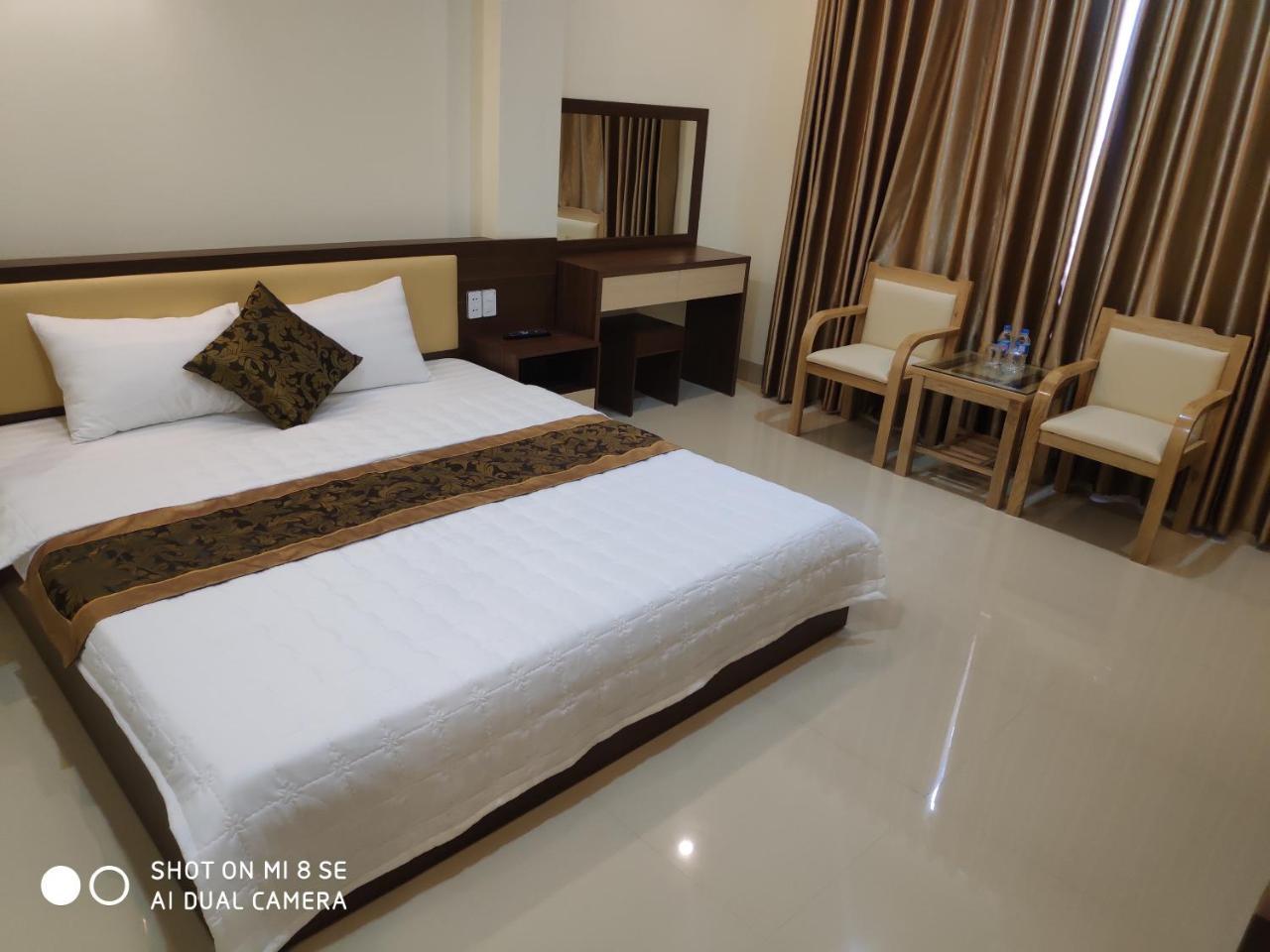 Ngoc Anh Hotel Ha Long Exterior photo